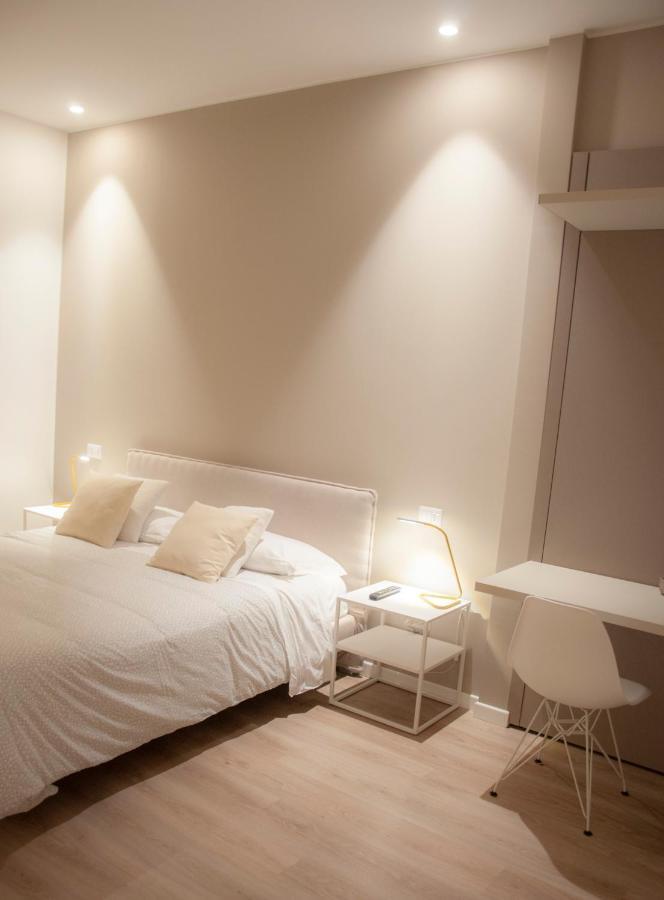 Nicola'S Apartments Барі Екстер'єр фото